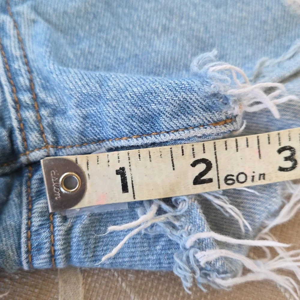 Levi's 501 Light Blue Denim Cut-off Shorts!